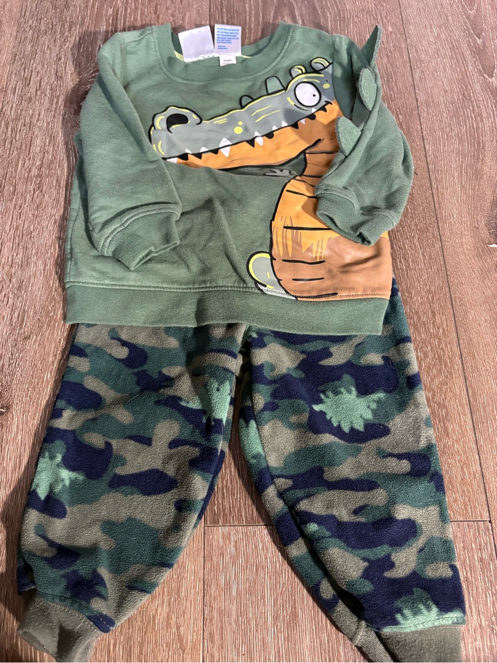Kidgets Green Crocodile Sweatshirt with Green Camouflage Joggers